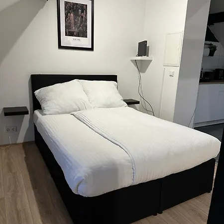 Apartment Modernes Loft Am Dreilaendereck Alsdorf